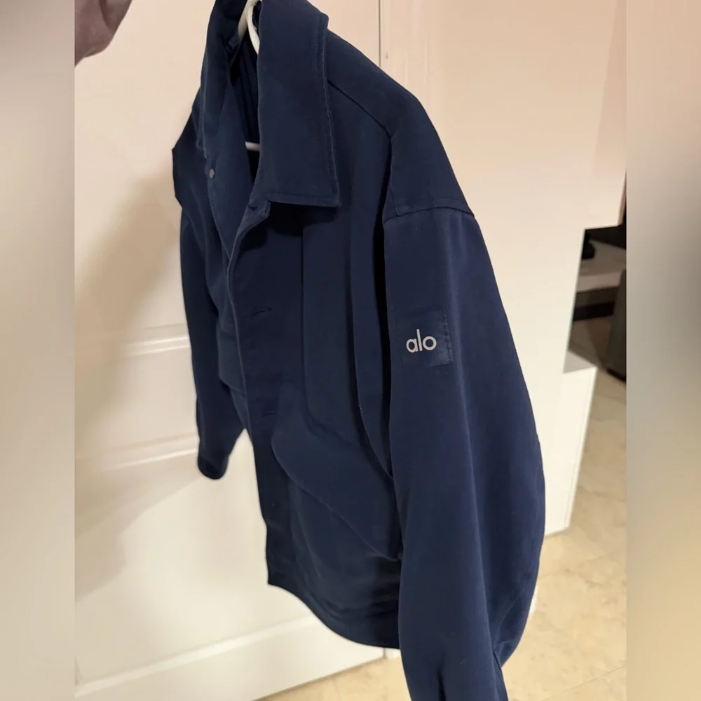 ALO Yoga Button up Jacket - Picture 2 of 4